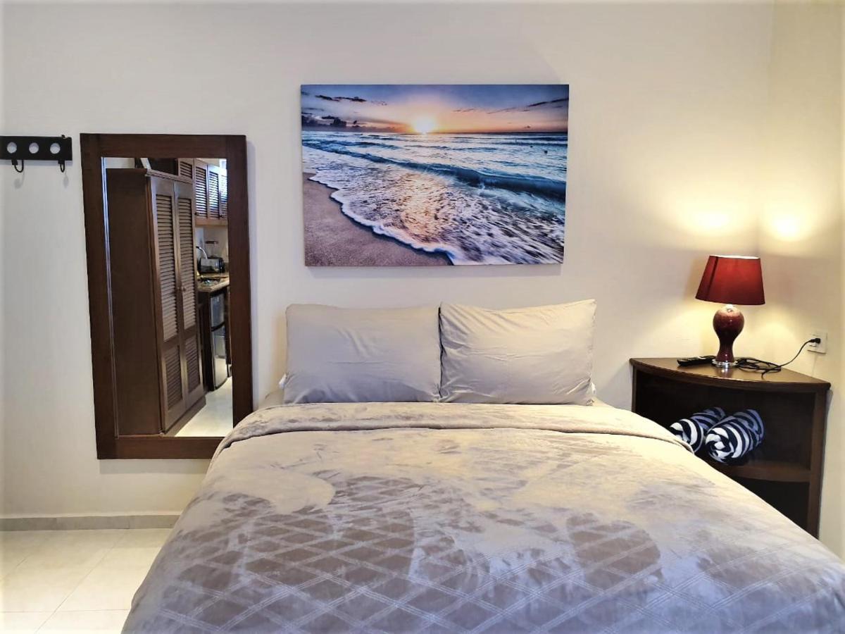 Coralito Malecon Luxury Studio Исла-Мухерес Экстерьер фото